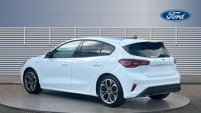 Ford Focus 1.0 EcoBoost Hybrid mHEV 155 ST-Line X Ed 5dr Auto Petrol Hatchback